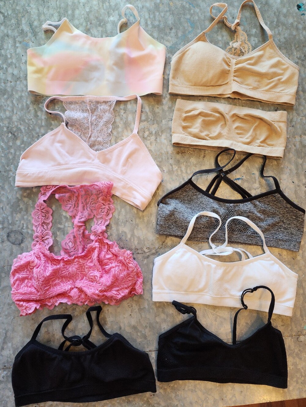 Women’s Lace & Seamless Bralette Pack - Pink, Beige, White, Black, Gray